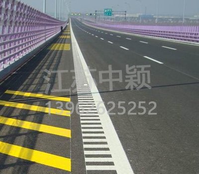 青島道路劃線 青島交通劃線一平方米多少錢？