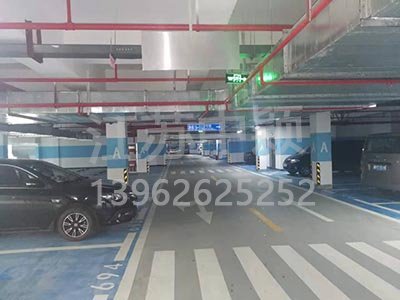 蘇州停車(chē)場(chǎng)劃線冷涂一個(gè)車(chē)位價(jià)格是多少？