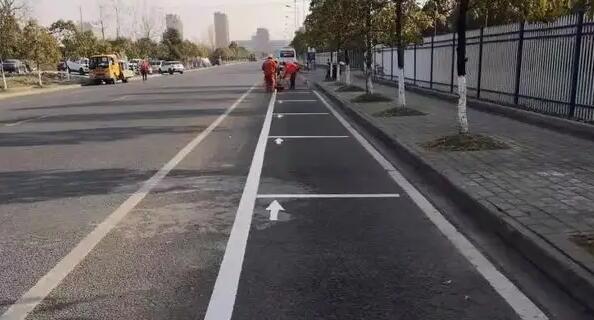 在蘇州路邊停車位劃線不太明顯怎么處理？