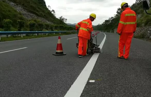 蘇州道路劃線公司施工水平要達(dá)到哪種標(biāo)準(zhǔn)？