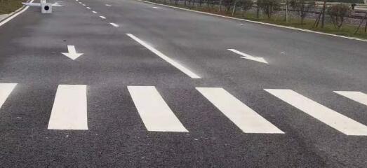 合肥廠區(qū)路面劃線成本揭秘，合肥市場的價格范圍與選擇建議