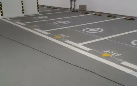 蘇州廠區(qū)停車場(chǎng)劃線，專業(yè)團(tuán)隊(duì)施工